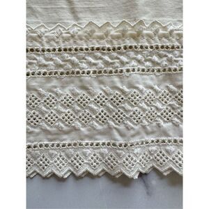 Pillowcase cream heart embroidery scalloped 1 single long vintage